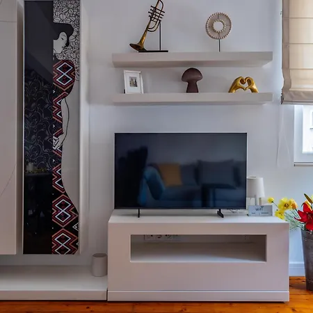 아파트 Bright 2br In 소피아