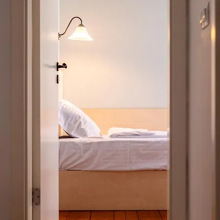 Bright 2br In דירה